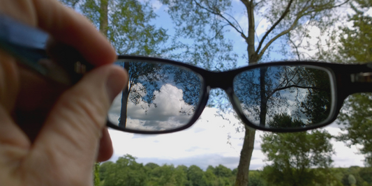 Polarized vs Non-Polarized Sunglasses